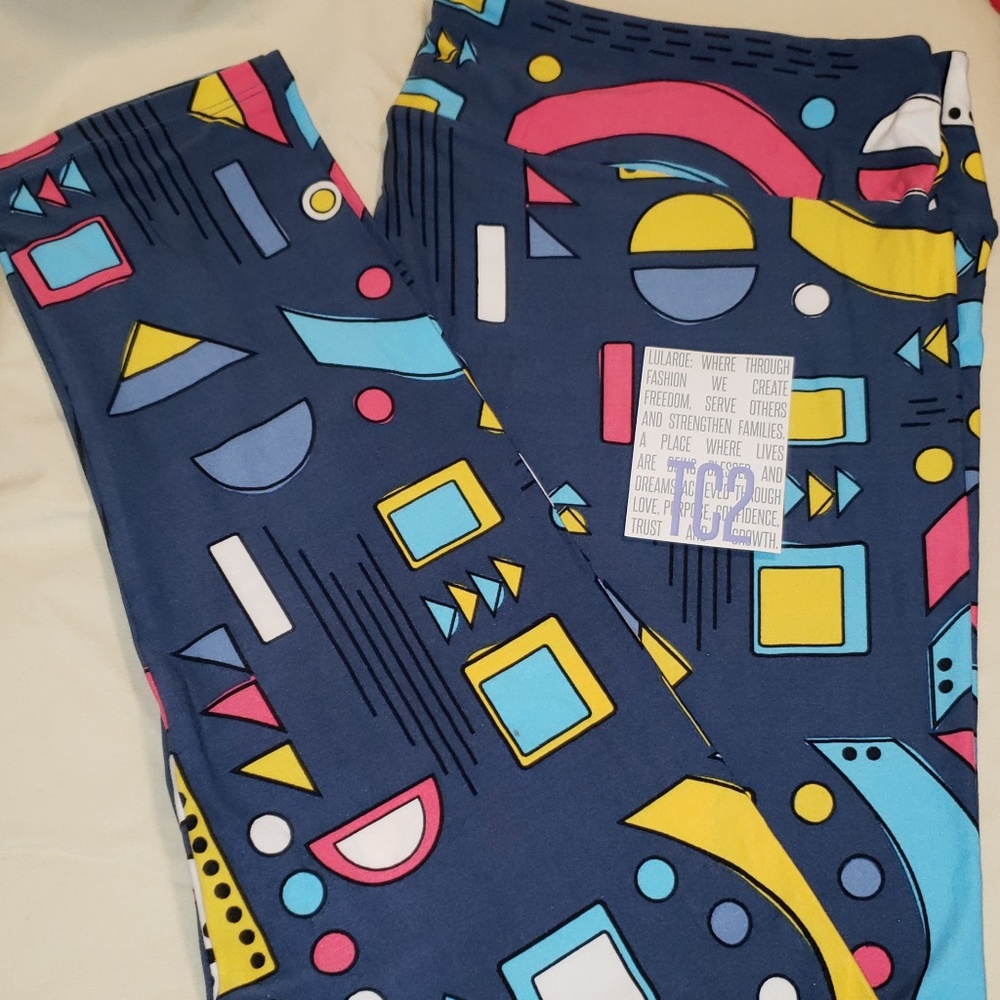 LULAROE TC2 LEGGINGS